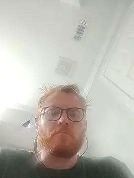 Snapshot of Harddickdadbod chatting on 07.20.26 Harddickdadbod online show from 07.20.26