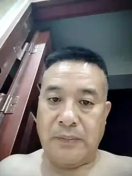 Snapshot of woailllll chatting on 07.19.26 woailllll online show from 07.19.26