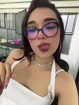 Start xmoonx online show from 07.08.26