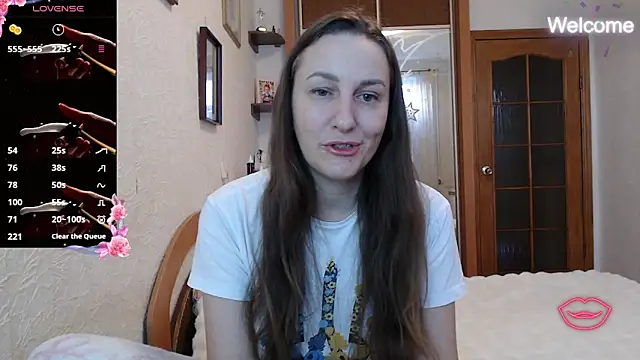 Snapshot of Yevgeshka-Milashka chatting on 01.17.26 Yevgeshka-Milashka online show from 01.17.26