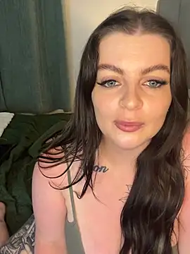 Snapshot of Maddison_Leighxo chatting on 07.16.26 Maddison Leighxo online show from 07.16.26