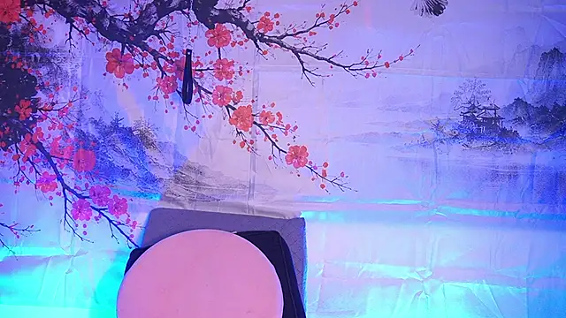TiffanySander  online show from 06.18.26
