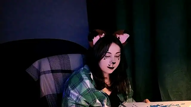 Snapshot of KattyySummer chatting on 06.16.26 KattyySummer online show from 06.16.26