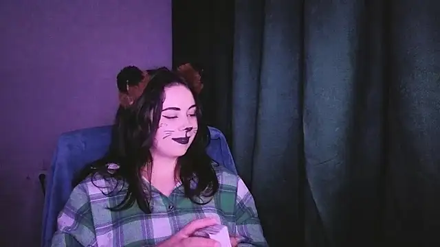 Snapshot of KattyySummer chatting on 07.23.26 KattyySummer online show from 07.23.26