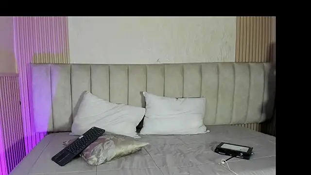 julimonroe  online show from 06.27.26
