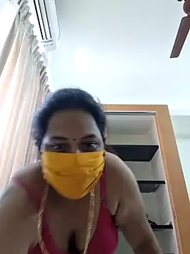 Snapshot of Hot_Sreeja_Tamil chatting on 06.13.26 Hot Sreeja Tamil online show from 06.13.26