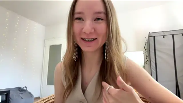 smalllisa online show from 06.07.26