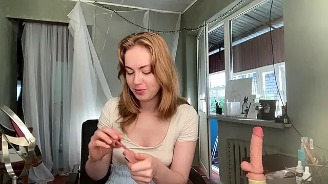 LollyAngel online show from 06.13.26