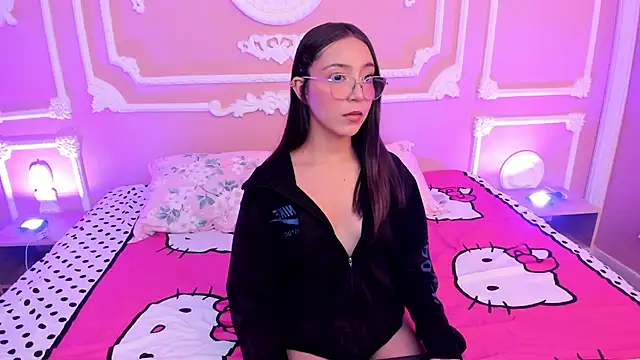 NinaSinclair online show from 06.08.26