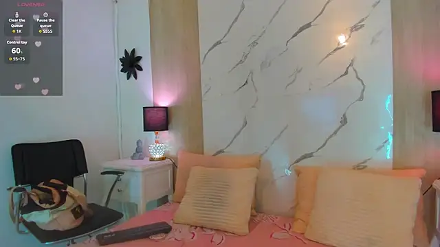 DanniValencia online show from 06.19.26