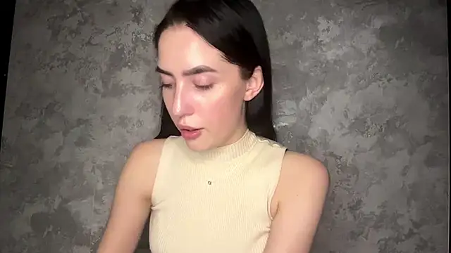 Snapshot of Ailish_Loveee chatting on 07.19.26 Ailish Loveee online show from 07.19.26