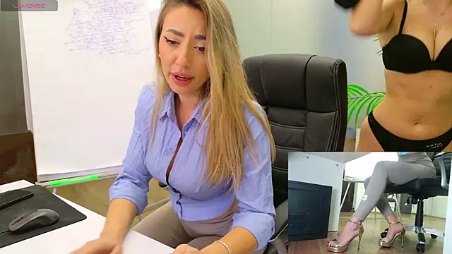 BabesGoWild online show from 01.26.25