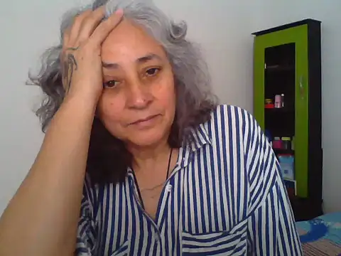 Snapshot of cersey_ chatting on 06.09.26 cersey online show from 06.09.26