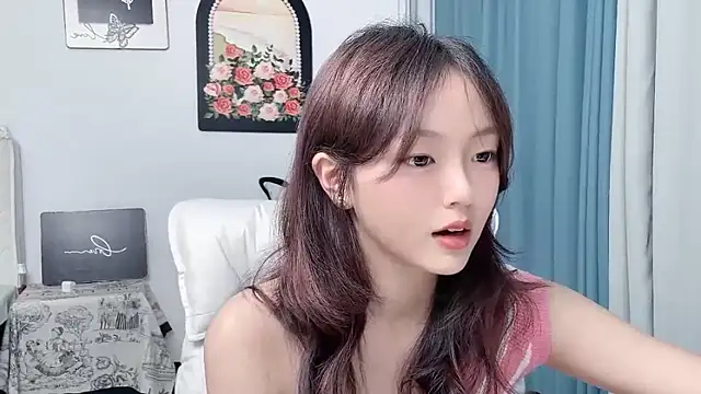 Snapshot of wenwen8888 chatting on 06.17.26 wenwen8888 online show from 06.17.26