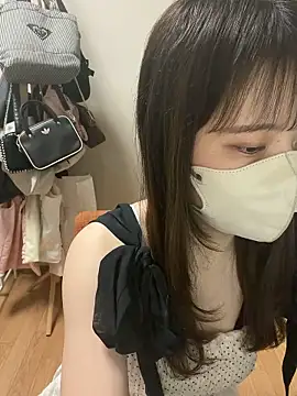 Miiruuu75 online show from 06.12.26