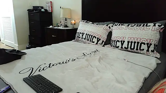 gothbaby3055 online show from 06.26.26