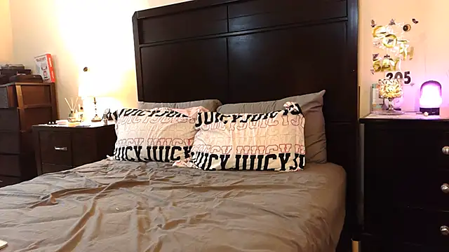 gothbaby3055 online show from 07.04.26