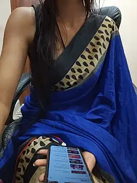 Snapshot of SRISHTI_3 chatting on 06.11.26 SRISHTI 3 online show from 06.11.26