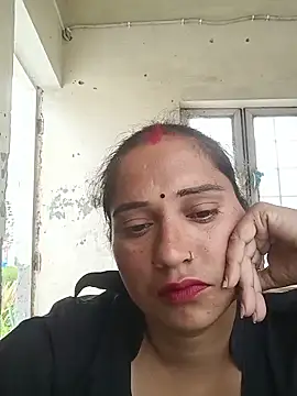 Hotnewbhabi riya online show from 06.13.26