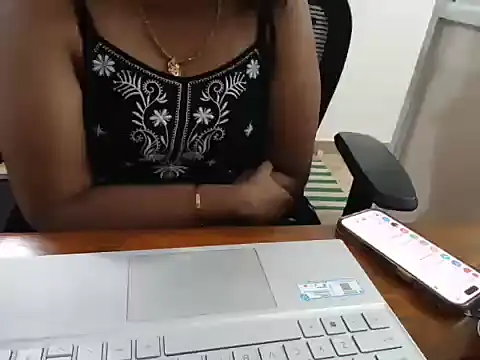 kannada Hotlady online show from 07.21.26