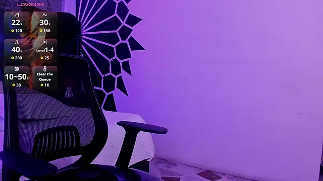 MilanMoon  online show from 07.22.26