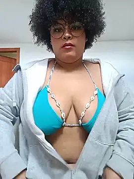 Lolacurly69 online show from 06.14.26