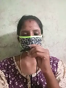 Snapshot of Tamil-chithura chatting on 06.07.26 Tamil-chithura online show from 06.07.26