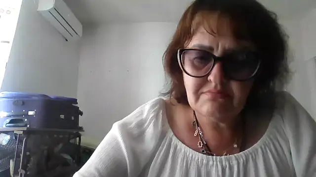 ErikaXShine online show from 06.21.26