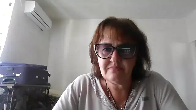 ErikaXShine online show from 06.22.26