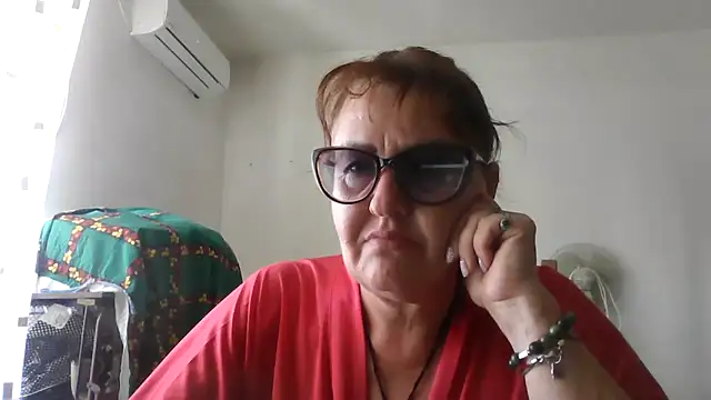 ErikaXShine online show from 06.25.26