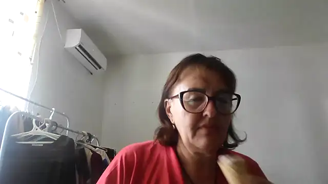 ErikaXShine online show from 08.02.26