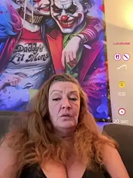 Snapshot of MumGabriela chatting on 06.25.26 MumGabriela online show from 06.25.26