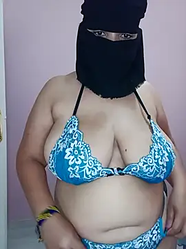 Snapshot of hot_farawla00 chatting on 07.29.26 hot farawla00 online show from 07.29.26