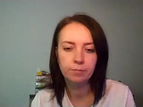 JenniferAlone online show from 07.06.26
