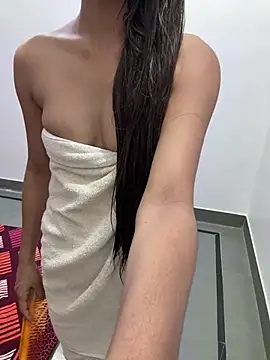 cute manu- online show from 07.18.26