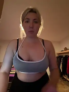 LauraStarr online show from 06.22.26