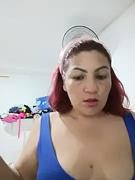 Agata Traviesa online show from 07.20.26