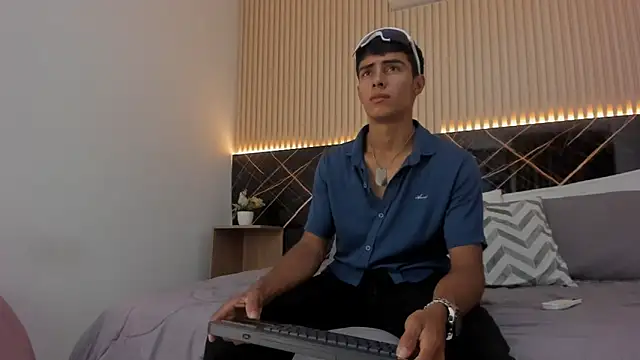 Bruno fox online show from 06.11.26