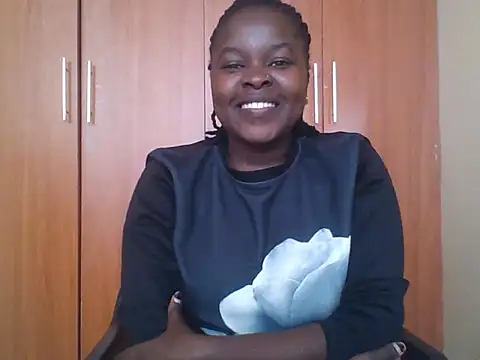Snapshot of Fine-Asss chatting on 06.11.26 Fine-Asss online show from 06.11.26
