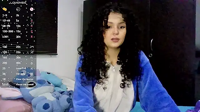 Snapshot of Diamond_Curls chatting on 06.30.26 Diamond Curls online show from 06.30.26