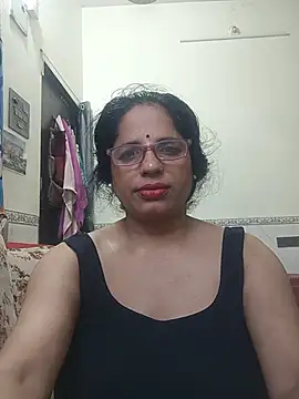 Snapshot of SWEETY01990 chatting on 07.13.26 SWEETY01990 online show from 07.13.26