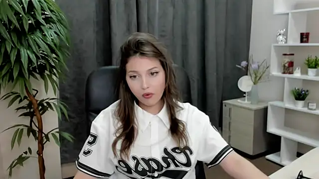 AsiaBohall online show from 06.15.26