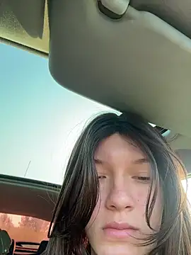 Snapshot of girl-Emily chatting on 07.19.26 girl-Emily online show from 07.19.26