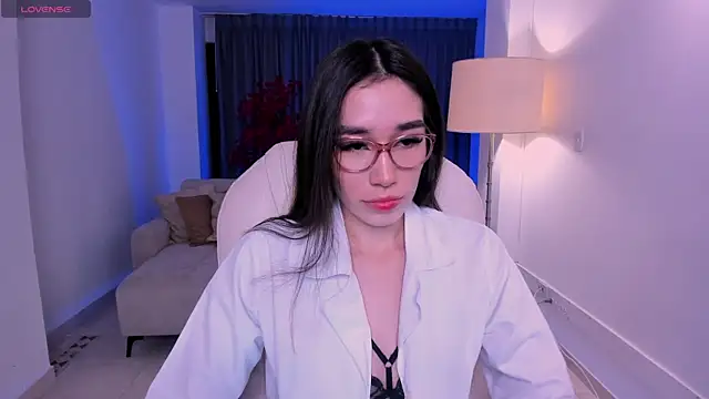 Emma caarter  online show from 06.19.26