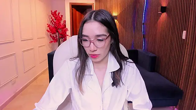 Emma caarter  online show from 07.23.26