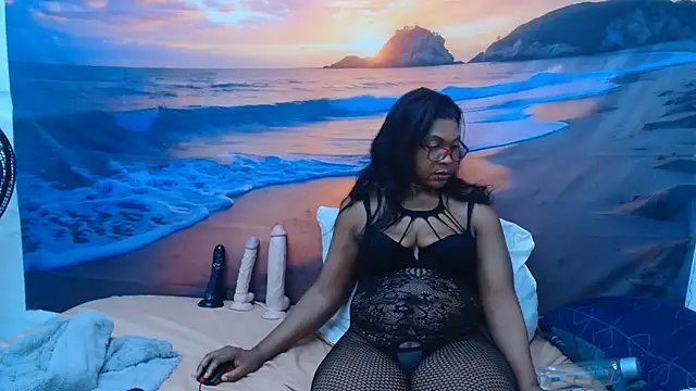 VelvetVixenMilf online show from 07.28.26
