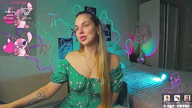 Snapshot of babbyalexandra chatting on 06.27.26 babbyalexandra online show from 06.27.26