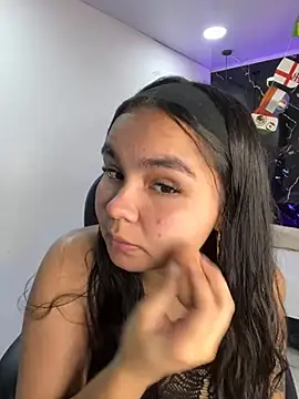 TifanyRoseX online show from 07.05.26