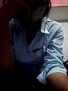 Virgin girl 001 online show from 06.10.26