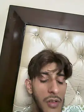 ronnnnn718 online show from 08.06.26